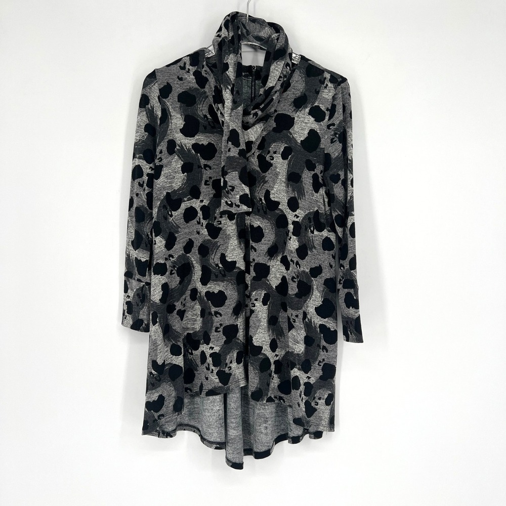 IC Connie K Sweater Womens S Tunic Top Animal‎ Print Long Sleeve Neutral Gray
